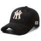 Modische Baseballkappe mit gestickten Buchstaben für Männer und Frauen, verstellbarer Unisex-Paar-passender Sonnenhut, trendige lässige Duck Bill Cap